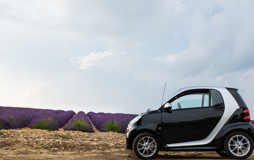 parked-smart-car